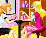 Barbie Manikür Salonunda